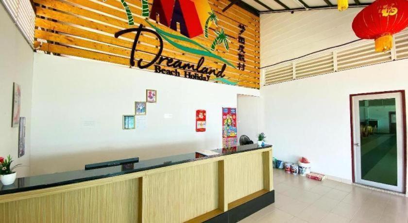 Dreamland Beach Holiday Kudat Exterior photo