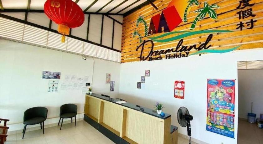 Dreamland Beach Holiday Kudat Exterior photo