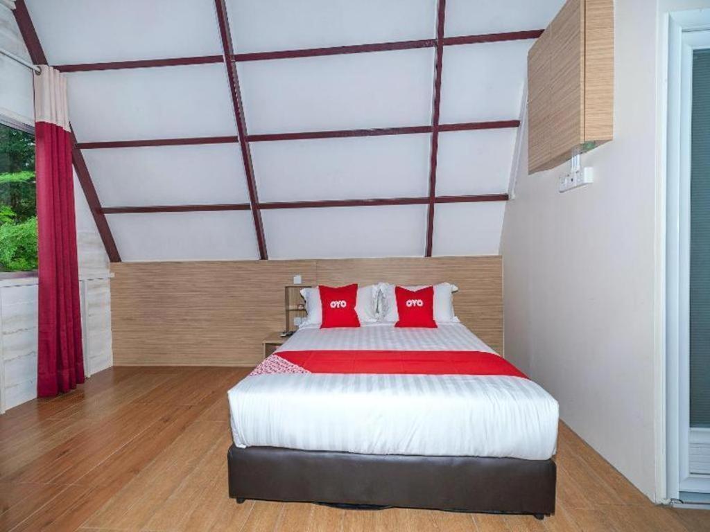 Dreamland Beach Holiday Kudat Exterior photo
