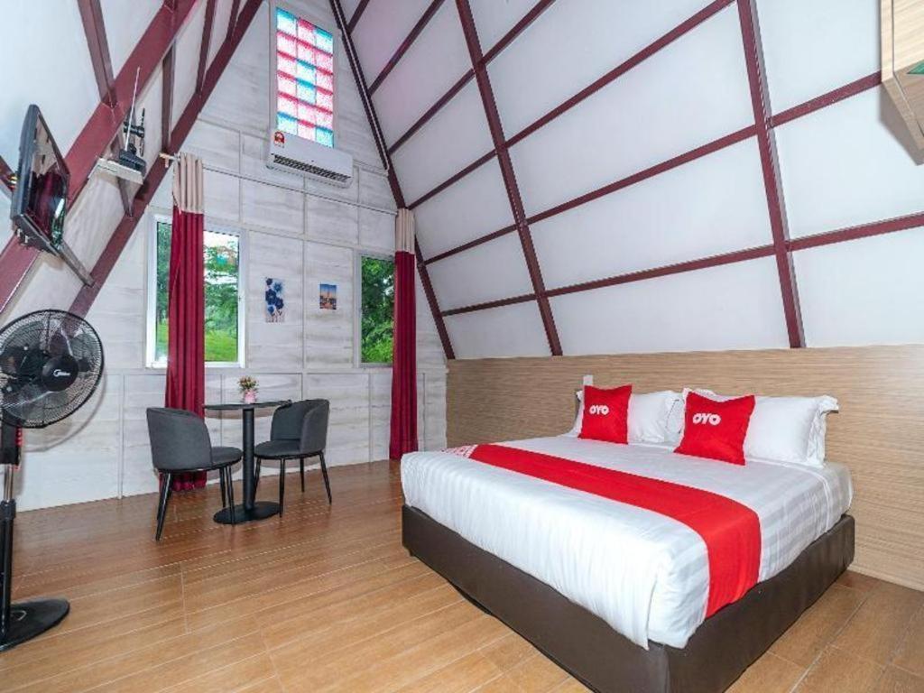 Dreamland Beach Holiday Kudat Exterior photo