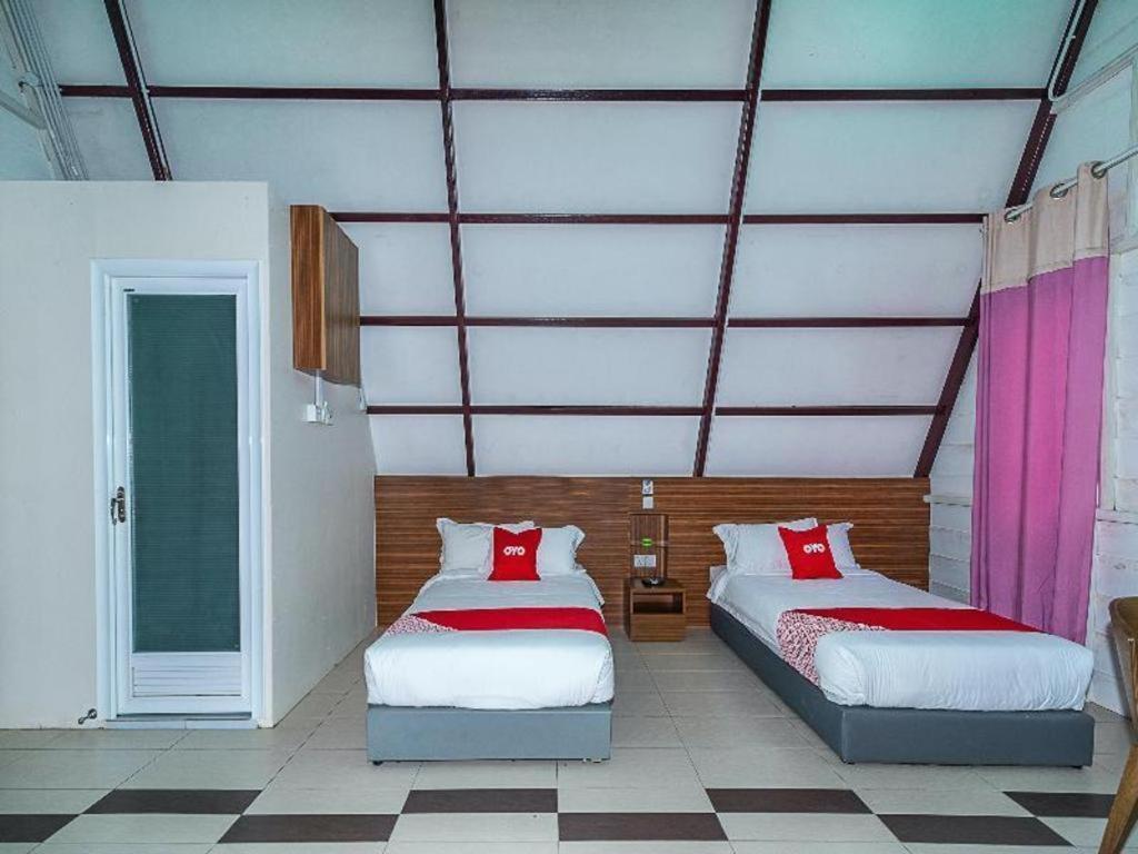 Dreamland Beach Holiday Kudat Exterior photo